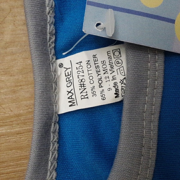 NWT Shirt Bundle - Picture 4 of 8